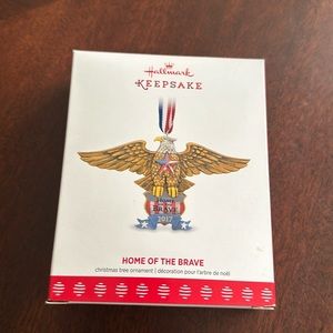 Hallmark "Home of the Brave" American Eagle USA Christmas Ornament 2017